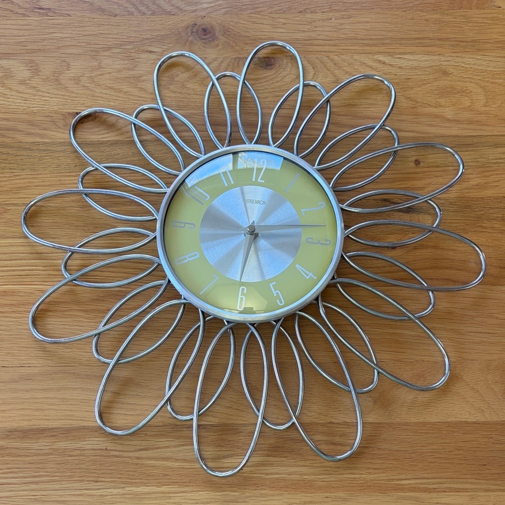 Retro MCM Verichron Sunflower Clock